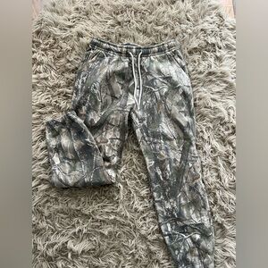 Abercrombie & Fitch Camouflage Sweatpants